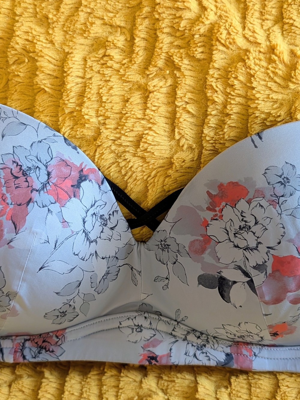 Torrid Dream 40D Floral Light Gray & Coral Seamless T-Shirt Bra